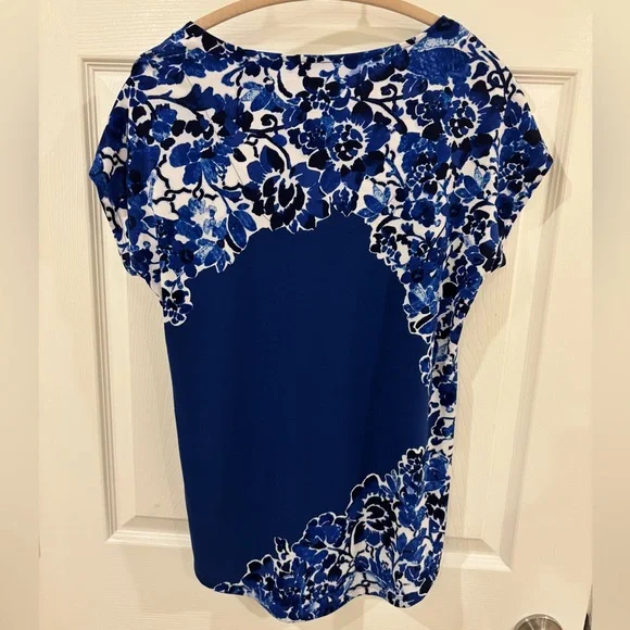 Chicos Blouse - Picture 2 of 4